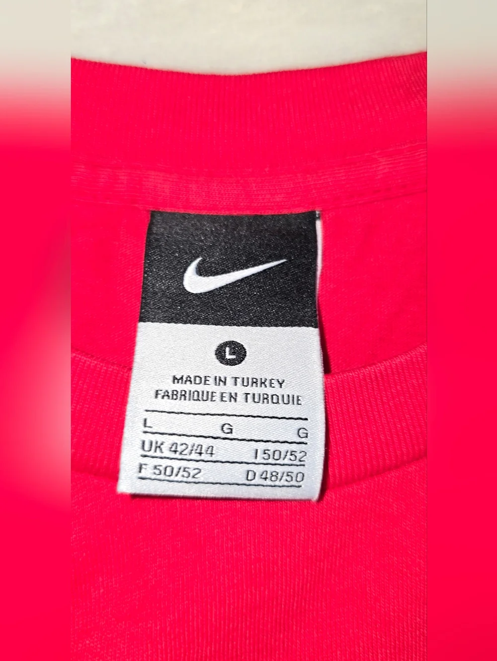 Nike Manchester United MUFC Red Graphic Glory Tee 100% Organic Cotton L
